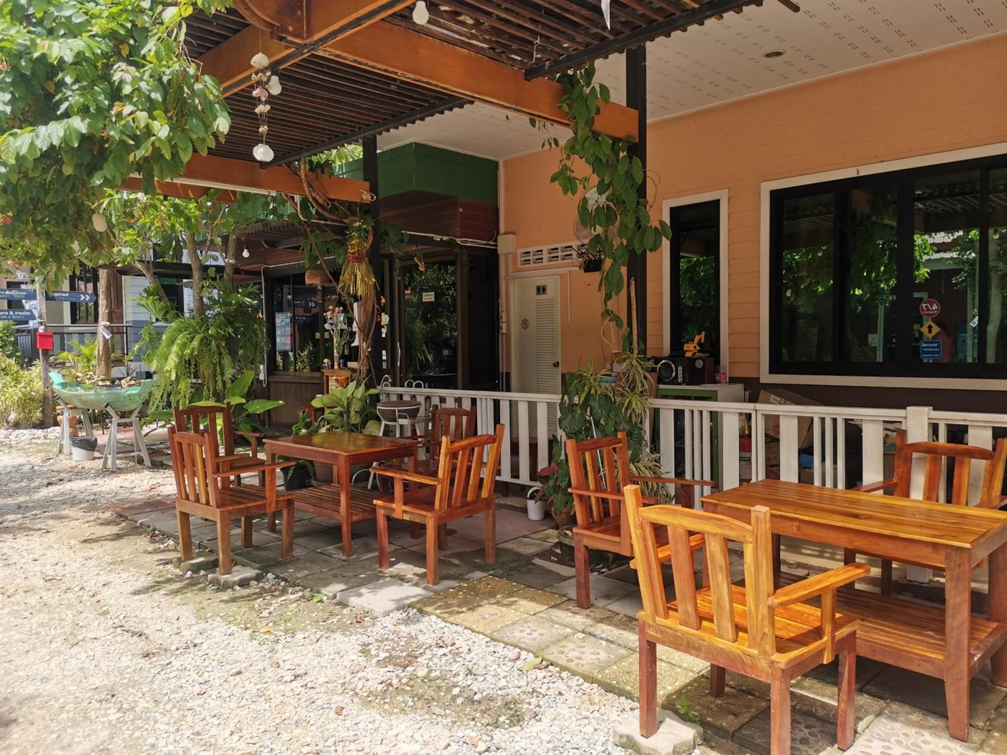 Numhom Resort Ban Nong Chum Saeng Esterno foto