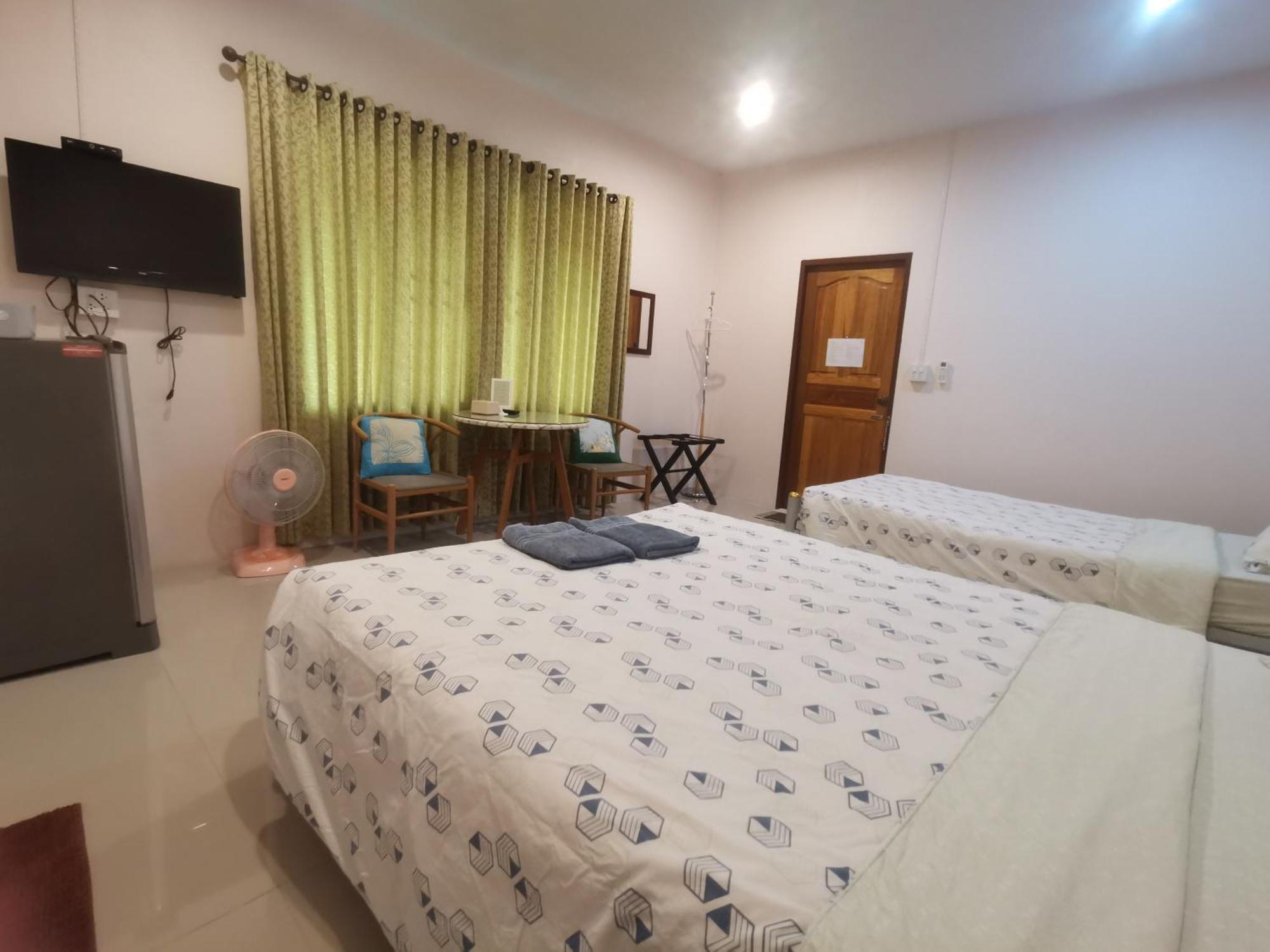 Numhom Resort Ban Nong Chum Saeng Esterno foto